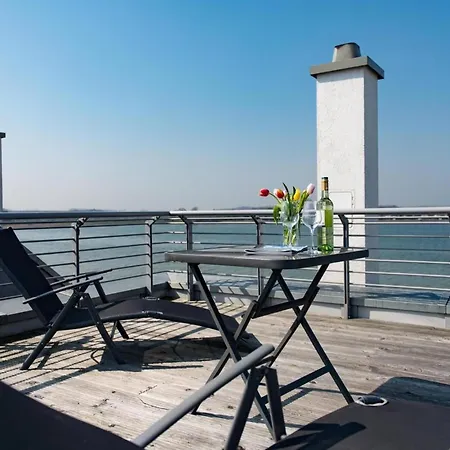 בית נופש Living