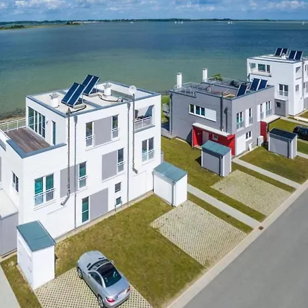 Living בית נופש *